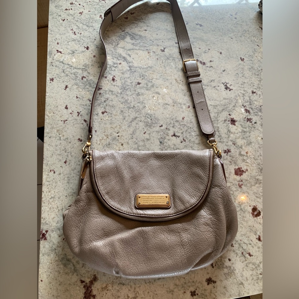 Marc by Marc Jacobs Q Natasha Taupe Leather Purse